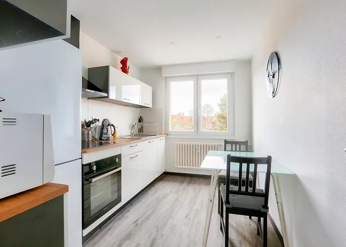 Lovely 2 Bedroom Flat With Balcony Near The Centre Lejlighed Strasbourg