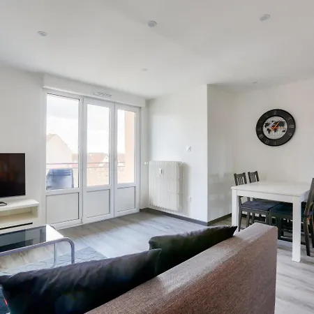아파트 Lovely 2 Bedroom Flat With Balcony Near The Centre 스트라스부르